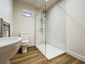 Photo 28- click for photo gallery